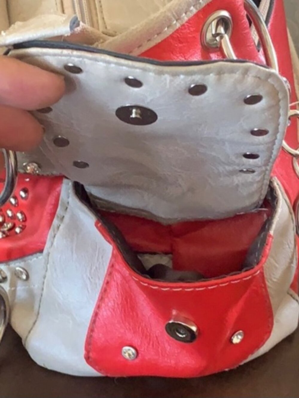 Blingy Shoulder Bag - Picture 5 of 6